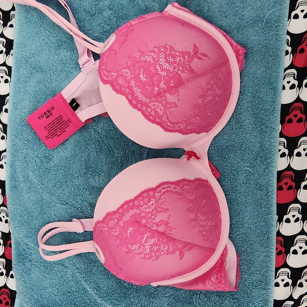 Torrid Dark and Light Pink Lace Wired Push Up Bra